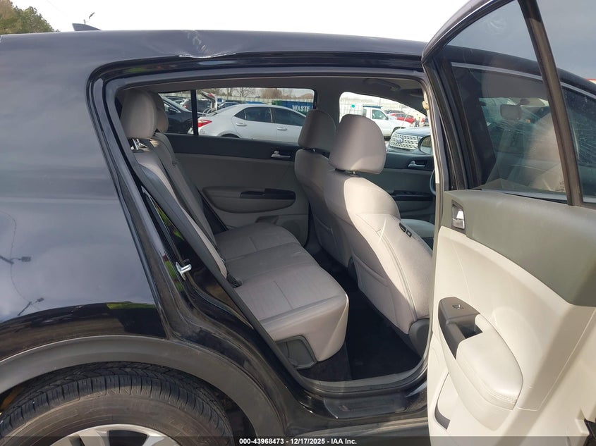 2018 Kia Sportage VIN KNDPMCAC0J7436207 IAAI salvage auction — FRONT & REAR, Salvage (Georgia), sold $4,275 on 2026-07-23 (photo 8)