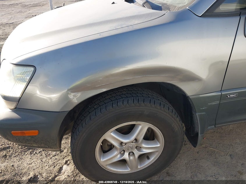 2001 Lexus Rx 300 VIN JTJHF10UX10188146 IAAI salvage auction — LEFT FRONT, Salvage (California), sold $100 on 2026-07-22 (photo 6)