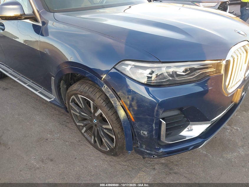 2020 BMW X7 VIN 5UXCW2C07L9A03689 IAAI salvage auction — RIGHT FRONT, Other, sold $17,700 on 2026-07-29 (photo 6)