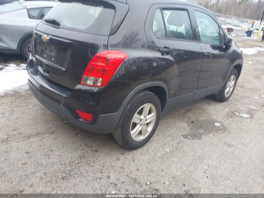 2018 Chevrolet Trax VIN 3GNCJNSB3JL206575 IAAI salvage auction — NORMAL WEAR, Other, sold $1,100 on 2026-07-22 (photo 4)