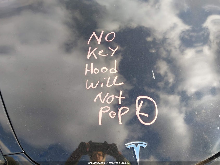 2022 Tesla Model 3 VIN 5YJ3E1EB4NF189811 IAAI salvage auction — REAR END, Other, sold $5,600 on 2026-07-18 (photo 5)