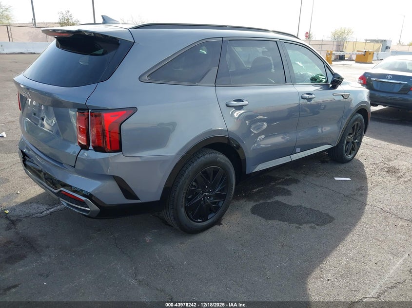 2023 Kia Sorento VIN 5XYRL4LC4PG249370 IAAI salvage auction — FRONT END, Salvage Title, sold $11,500 on 2026-09-07 (photo 4)
