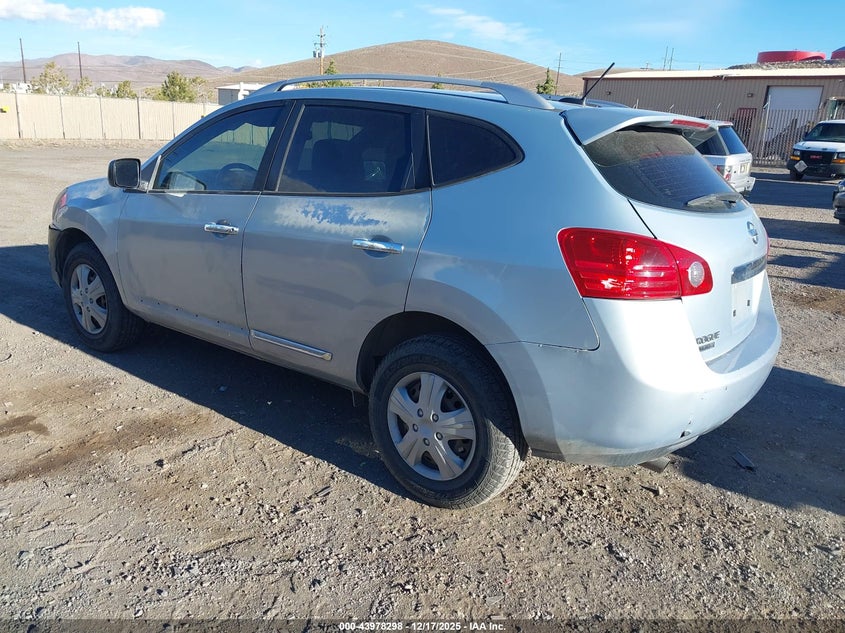 2015 Nissan Rogue VIN JN8AS5MV2FW256748 IAAI salvage auction — NORMAL WEAR, Regular (Nevada), sold $125 on 2026-07-10 (photo 3)