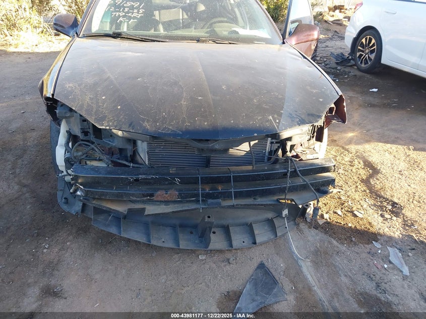 2006 Pontiac Grand prix VIN 2G2WC58C461104392 IAAI salvage auction — ALL OVER, Salvage (Arizona), sold $250 on 2026-07-23 (photo 6)