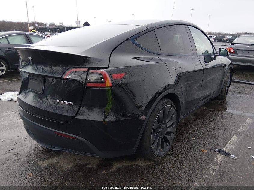 2022 Tesla Model y VIN 7SAYGDEF2NF380201 IAAI salvage auction — FRONT & REAR, Salvage Title, sold $7,425 on 2026-07-16 (photo 4)