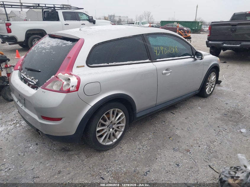 2011 Volvo C30 VIN YV1672MK7B2203627 IAAI salvage auction — FRONT END, Salvage (Ohio), sold $25 on 2026-07-21 (photo 4)