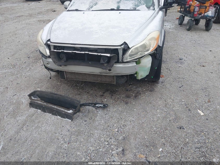 2011 Volvo C30 VIN YV1672MK7B2203627 IAAI salvage auction — FRONT END, Salvage (Ohio), sold $25 on 2026-07-21 (photo 6)