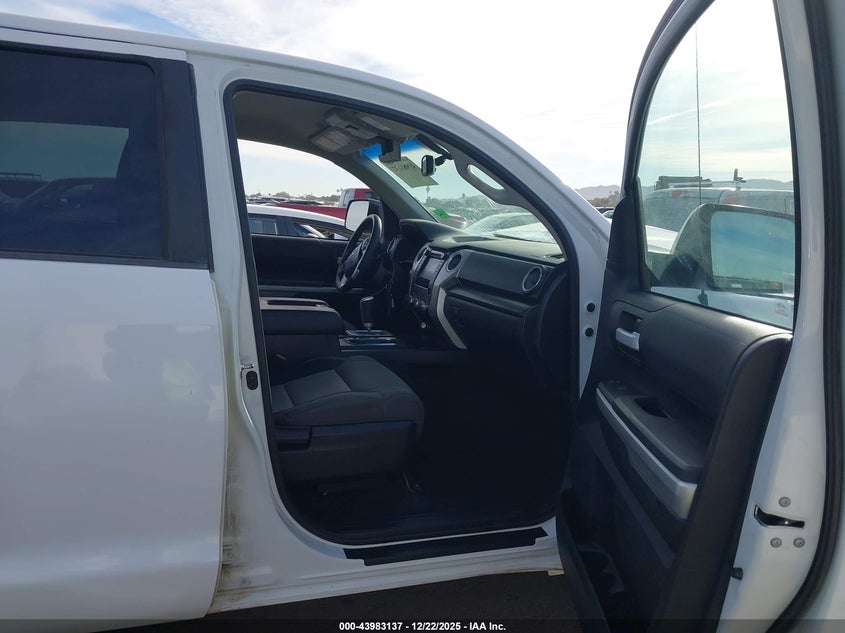 2015 Toyota Tundra VIN 5TFDW5F18FX436270 IAAI salvage auction — LEFT FRONT, Salvage Title, sold $10,200 on 2026-07-09 (photo 5)