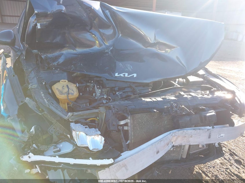 2022 Kia K5 VIN 5XXG14J29NG109954 IAAI salvage auction — FRONT END, Salvage (Alabama), sold $2,000 on 2026-07-15 (photo 6)