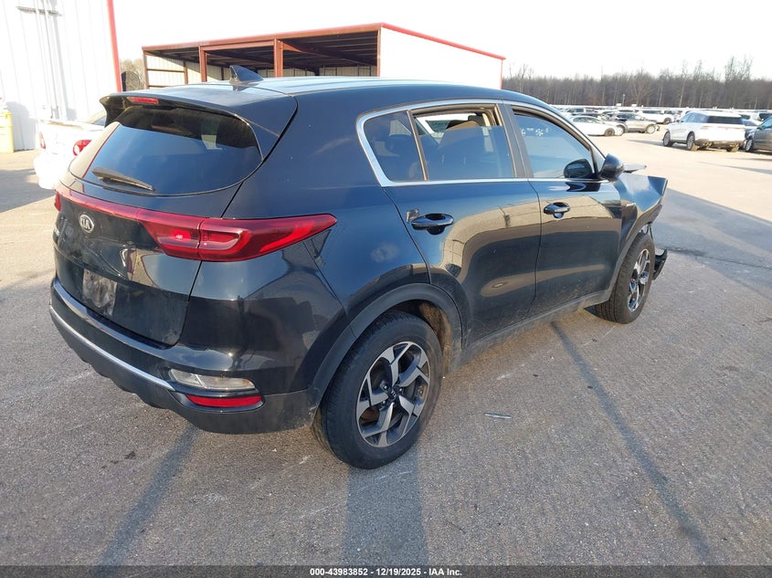 2021 Kia Sportage VIN KNDPMCAC9M7918355 IAAI salvage auction — FRONT END, Salvage Title, sold $2,350 on 2026-07-23 (photo 4)
