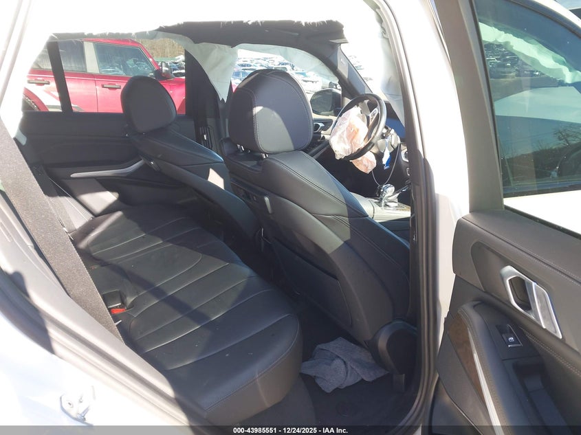 2022 BMW X5 VIN 5UXCR6C01N9J47625 IAAI salvage auction — FRONT END, Salvage Title, sold $15,000 on 2026-07-21 (photo 8)