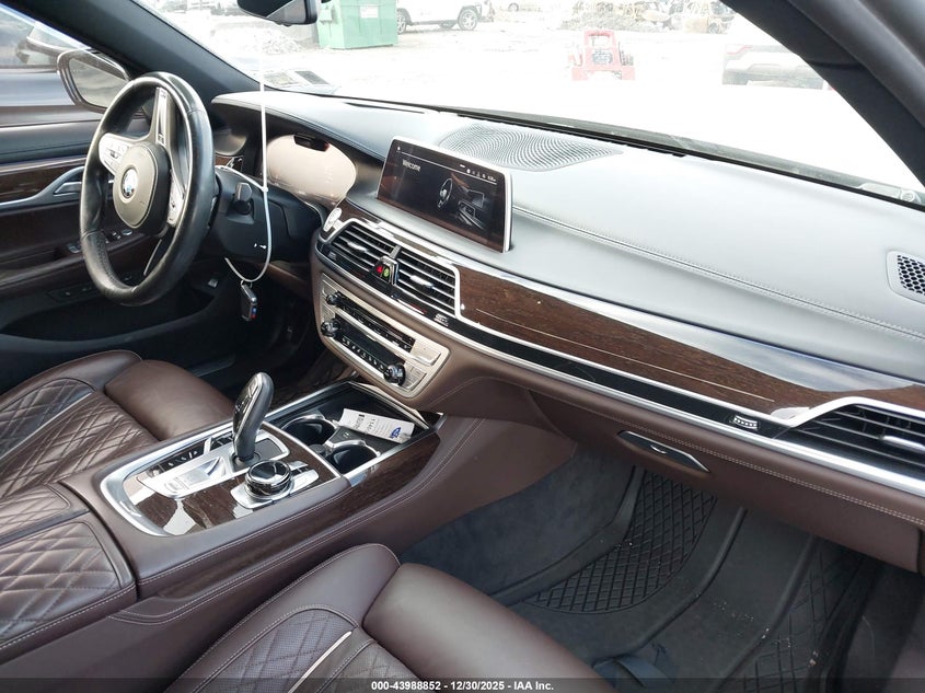 2020 BMW 7 series VIN WBA7U2C07LGJ59780 IAAI salvage auction — FRONT END, Mv-907A (New York), sold $17,600 on 2026-08-01 (photo 5)