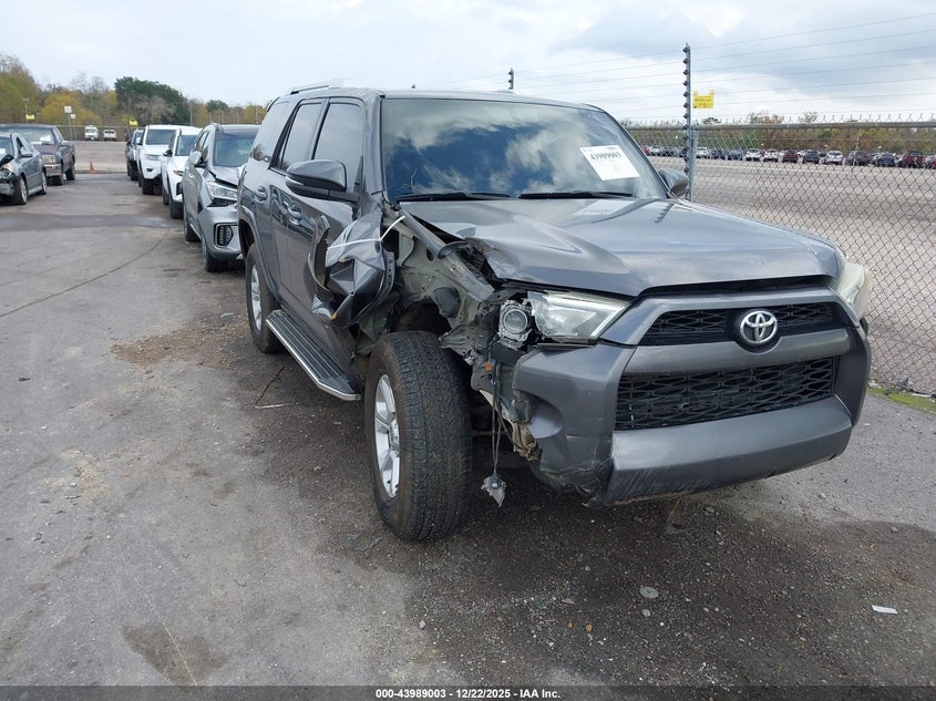 2016 Toyota 4runner VIN JTEZU5JR4G5128756 IAAI salvage auction — RIGHT FRONT, Salvage Title, sold $7,550 on 2026-07-20 (photo 1)