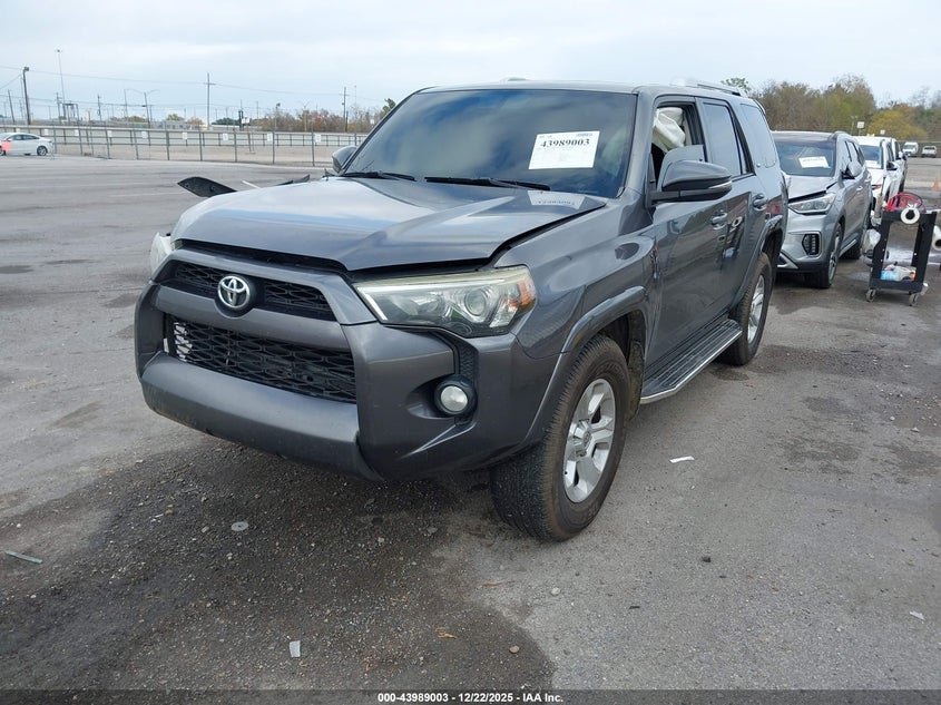2016 Toyota 4runner VIN JTEZU5JR4G5128756 IAAI salvage auction — RIGHT FRONT, Salvage Title, sold $7,550 on 2026-07-20 (photo 2)