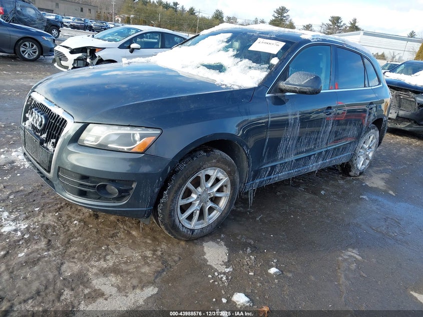 2010 Audi Q5 VIN WA1LKAFP8AA082812 IAAI salvage auction — RIGHT SIDE, Original (New Hampshire), sold $375 on 2026-07-08 (photo 2)