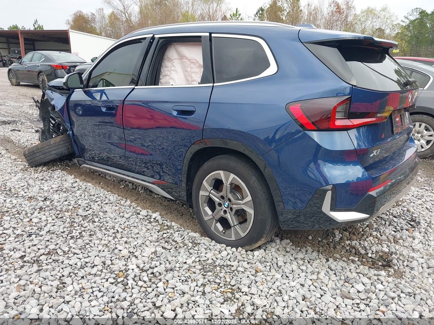 2023 BMW X1 VIN WBX73EF06P5W52843 IAAI salvage auction — BIO HAZARD, Clear (Alabama), sold $3,375 on 2026-07-31 (photo 3)
