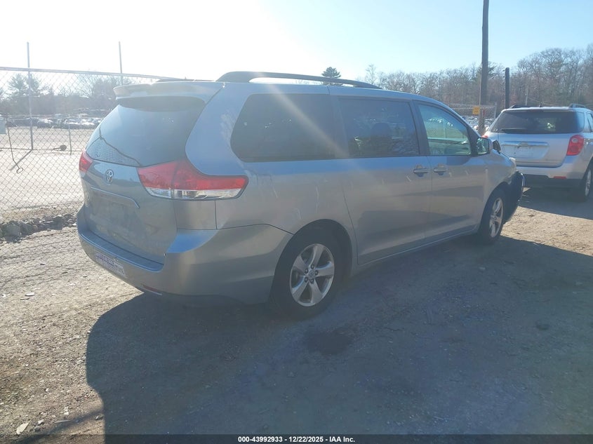 2011 Toyota Sienna VIN 5TDKK3DC6BS151515 IAAI salvage auction — FRONT END, Salvage (Rhode Island), sold $1,500 on 2026-07-28 (photo 4)