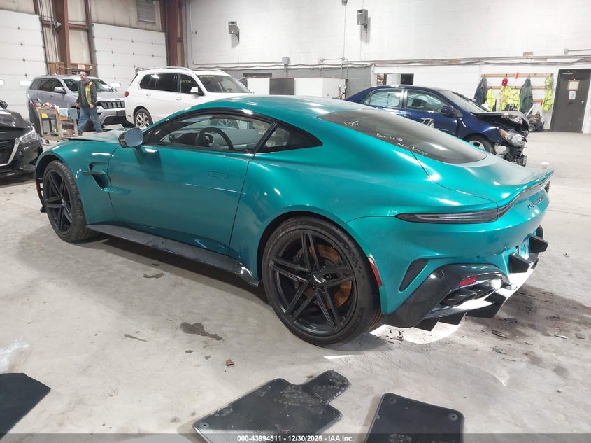 2025 Aston martin Vantage VIN SCFSMGFW5SGN10079 IAAI salvage auction — RIGHT FRONT, Salvage Title, sold $80,000 on 2026-08-05 (photo 3)