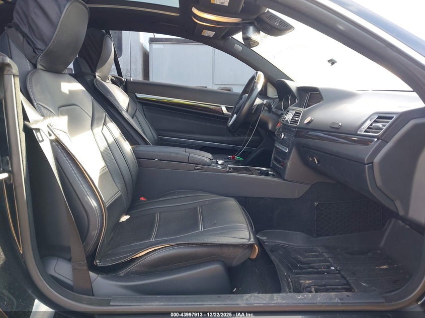 2017 Mercedes-benz E-klasse VIN WDDKJ6HB5HF361012 IAAI salvage auction — LEFT SIDE, Salvage Title, sold $1,000 on 2026-07-27 (photo 5)