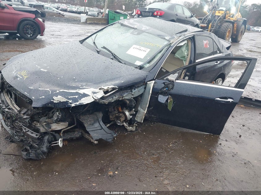 2016 Mercedes-benz E-klasse VIN WDDHF8JB3GB172057 IAAI salvage auction — FRONT & REAR, Salvage (Idaho), sold $800 on 2026-08-11 (photo 6)