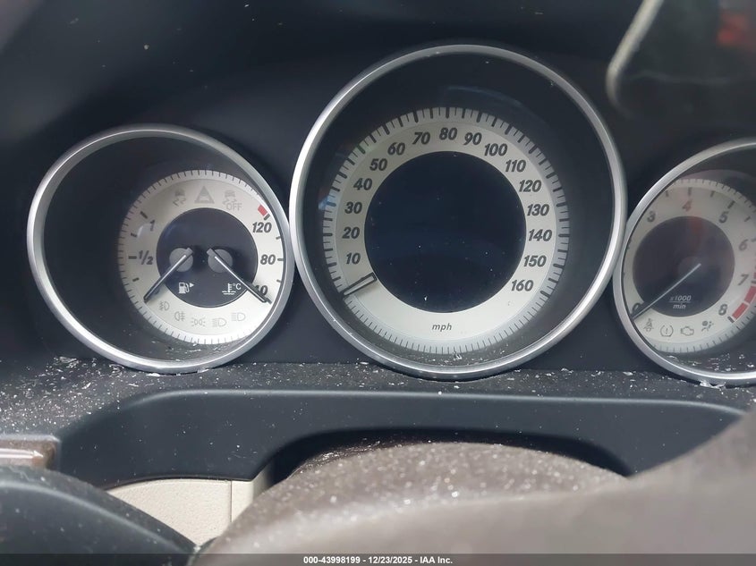 2016 Mercedes-benz E-klasse VIN WDDHF8JB3GB172057 IAAI salvage auction — FRONT & REAR, Salvage (Idaho), sold $800 on 2026-08-11 (photo 7)