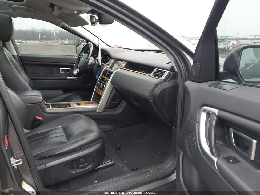 2017 Land rover Discovery sport VIN SALCR2BG2HH662824 IAAI salvage auction — SIDE, Salvage (New Jersey), sold $3,600 on 2026-07-27 (photo 5)