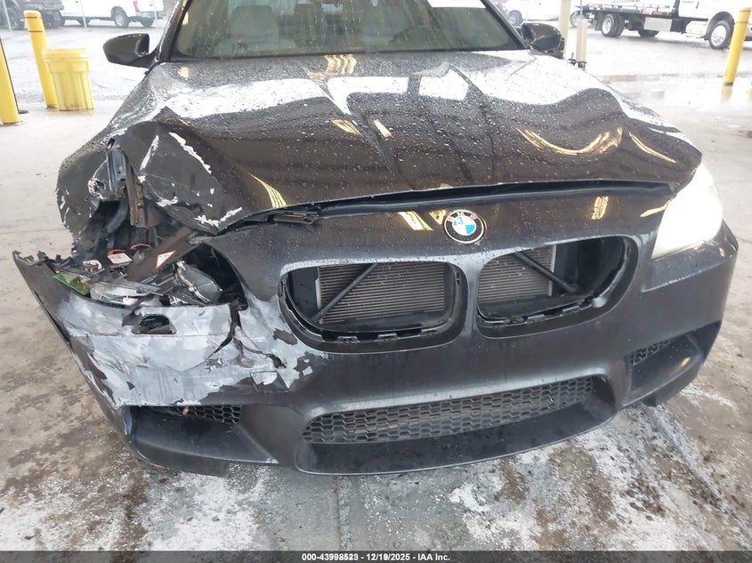 2013 BMW M5 VIN WBSFV9C51DD096381 IAAI salvage auction — FRONT END, Other, sold $8,125 on 2026-08-19 (photo 6)