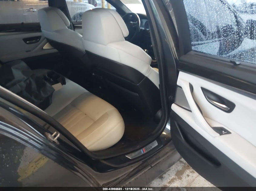 2013 BMW M5 VIN WBSFV9C51DD096381 IAAI salvage auction — FRONT END, Other, sold $8,125 on 2026-08-19 (photo 8)