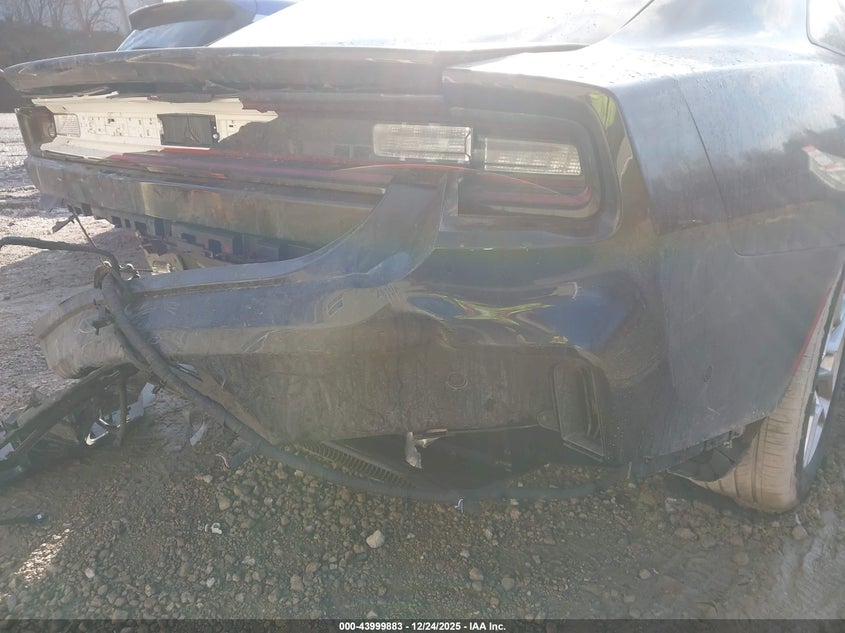 2025 Dodge Charger daytona VIN 2C3CDBCK2SR538593 IAAI salvage auction — REAR END, Salvage (Pennsylvania), sold $11,500 on 2026-07-16 (photo 6)