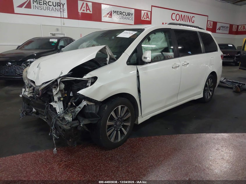 2018 Toyota Sienna VIN 5TDYZ3DC0JS940165 IAAI salvage auction — FRONT END, Salvage Title, sold $3,450 on 2026-07-13 (photo 2)