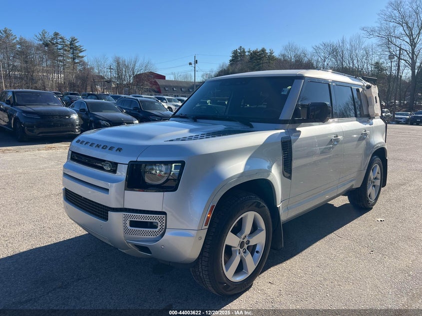 2022 Land rover Defender VIN SALEW7RU6N2097910 IAAI salvage auction — Normal Wear, Clear (Florida), sold $36,300 on 2026-02-04 (photo 2)