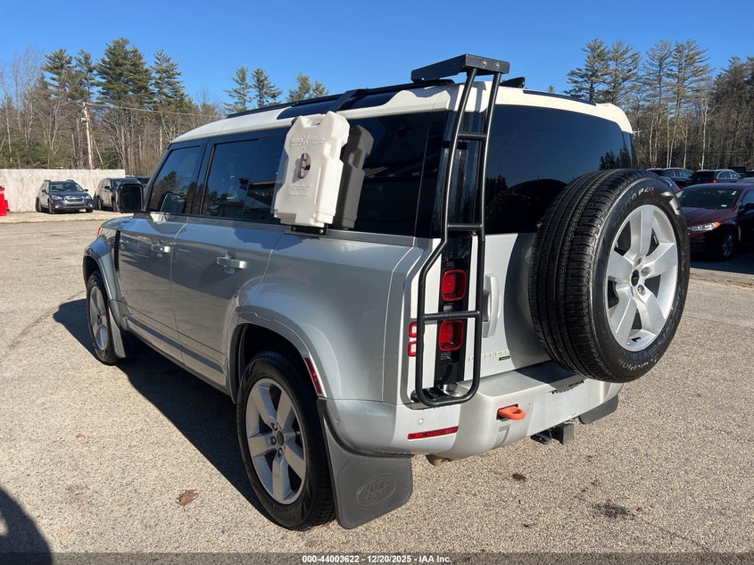 2022 Land rover Defender VIN SALEW7RU6N2097910 IAAI salvage auction — Normal Wear, Clear (Florida), sold $36,300 on 2026-02-04 (photo 3)