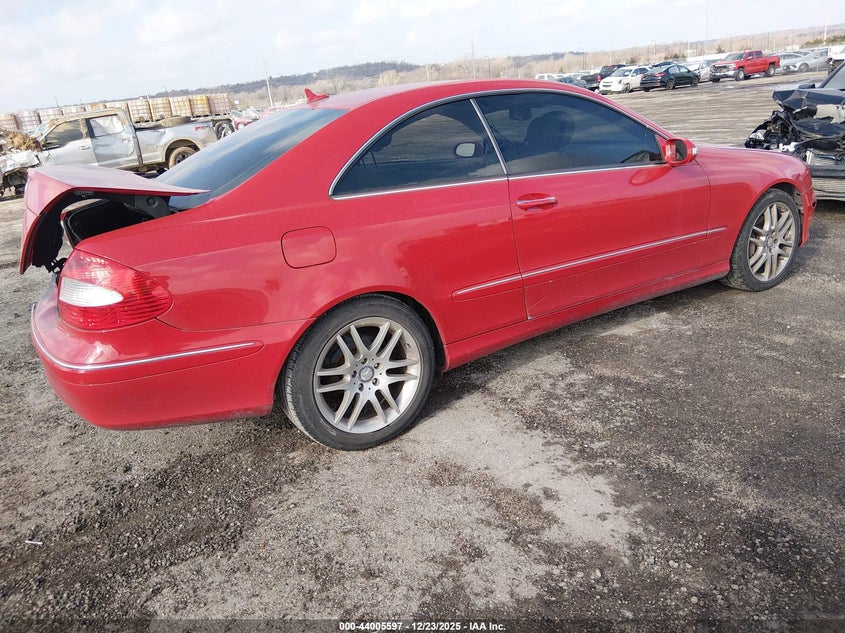 2009 Mercedes-benz Clk-klasse VIN WDBTJ56H59F268152 IAAI salvage auction — LEFT REAR, Salvage (Oklahoma), sold $800 on 2026-08-18 (photo 4)
