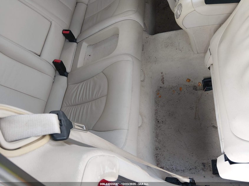 2009 Mercedes-benz Clk-klasse VIN WDBTJ56H59F268152 IAAI salvage auction — LEFT REAR, Salvage (Oklahoma), sold $800 on 2026-08-18 (photo 8)