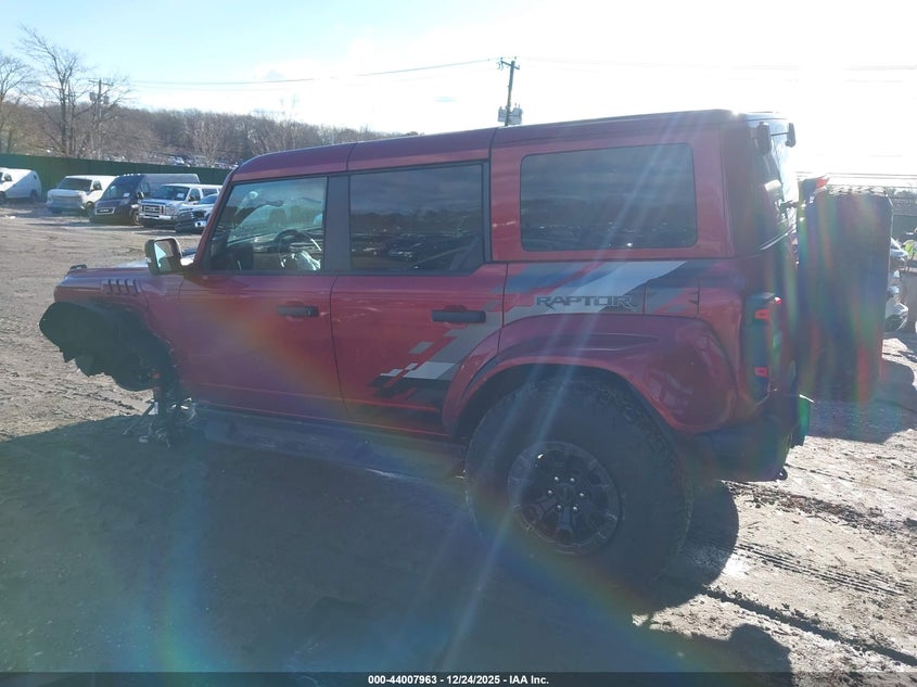 2025 Ford Bronco VIN 1FMEE0RR9SLB11183 IAAI salvage auction — Front End, Mv-907A (New York), sold $39,950 on 2026-04-27 (photo 3)