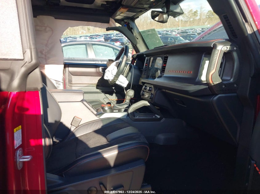 2025 Ford Bronco VIN 1FMEE0RR9SLB11183 IAAI salvage auction — Front End, Mv-907A (New York), sold $39,950 on 2026-04-27 (photo 5)