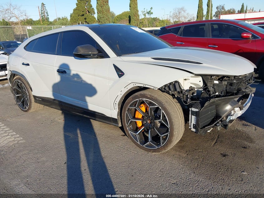 2023 Lamborghini Urus VIN ZPBUC3ZL5PLA27431 IAAI salvage auction — Front End, Salvage (California), sold $156,000 on 2026-06-18 (photo 1)