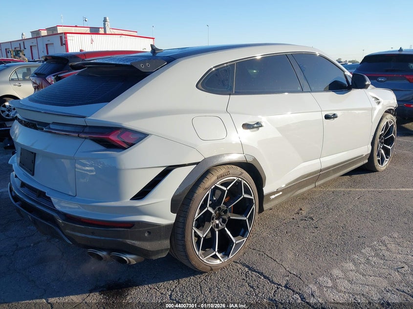 2023 Lamborghini Urus VIN ZPBUC3ZL5PLA27431 IAAI salvage auction — Front End, Salvage (California), sold $156,000 on 2026-06-18 (photo 4)
