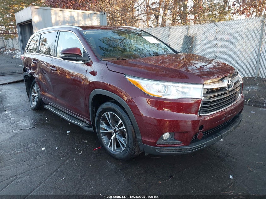 2016 Toyota Highlander VIN 5TDJKRFH3GS301224 IAAI salvage auction — RIGHT SIDE, Mv-907A (New York), sold $10,875 on 2026-07-21 (photo 1)