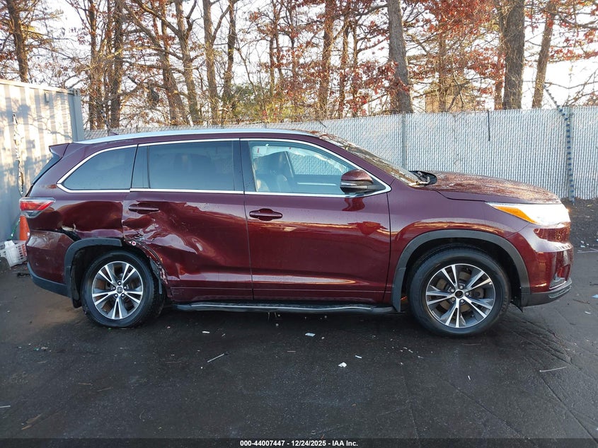 2016 Toyota Highlander VIN 5TDJKRFH3GS301224 IAAI salvage auction — RIGHT SIDE, Mv-907A (New York), sold $10,875 on 2026-07-21 (photo 6)