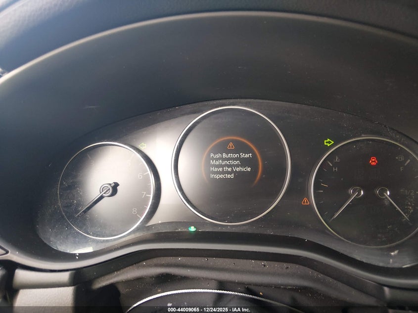 2021 Mazda 3 VIN JM1BPABL7M1330686 IAAI salvage auction — FRONT END, Salvage Title, sold $425 on 2026-07-24 (photo 7)