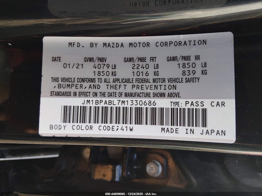 2021 Mazda 3 VIN JM1BPABL7M1330686 IAAI salvage auction — FRONT END, Salvage Title, sold $425 on 2026-07-24 (photo 9)