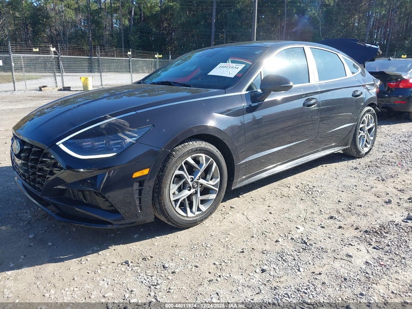 2023 Hyundai Sonata VIN KMHL64JAXPA316130 IAAI salvage auction — LEFT REAR, Salvage Title, sold $2,950 on 2026-07-17 (photo 2)