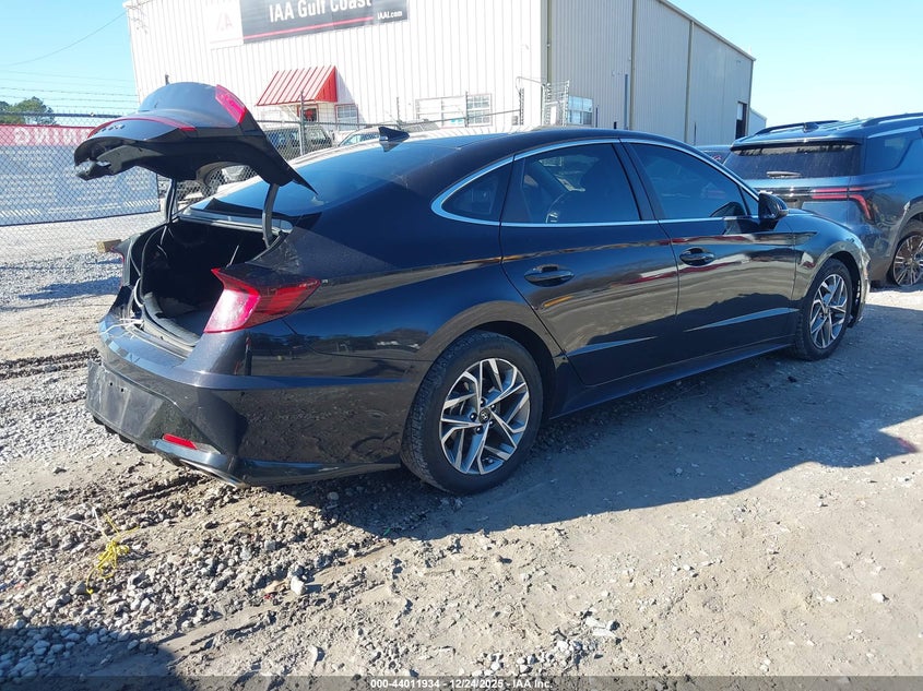 2023 Hyundai Sonata VIN KMHL64JAXPA316130 IAAI salvage auction — LEFT REAR, Salvage Title, sold $2,950 on 2026-07-17 (photo 4)
