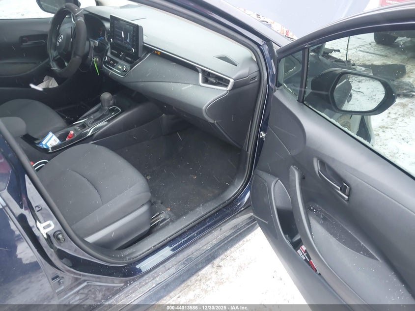 2022 Toyota Corolla VIN 5YFEPMAE2NP350424 IAAI salvage auction — FRONT END, Salvage (Pennsylvania), sold $6,200 on 2026-07-14 (photo 5)