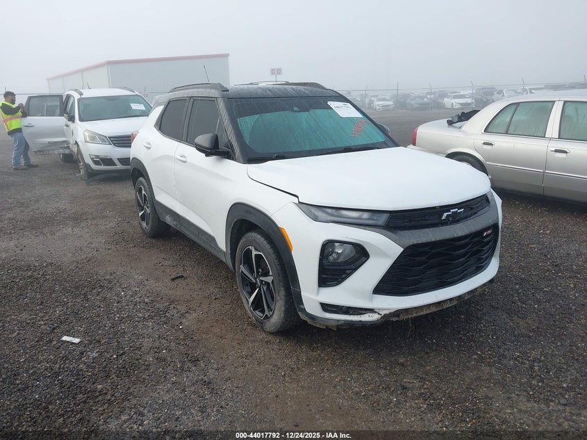 2022 Chevrolet Trailblazer VIN KL79MTSL2NB069365 IAAI salvage auction — RIGHT SIDE, Salvage Title, sold $4,300 on 2026-07-29 (photo 1)