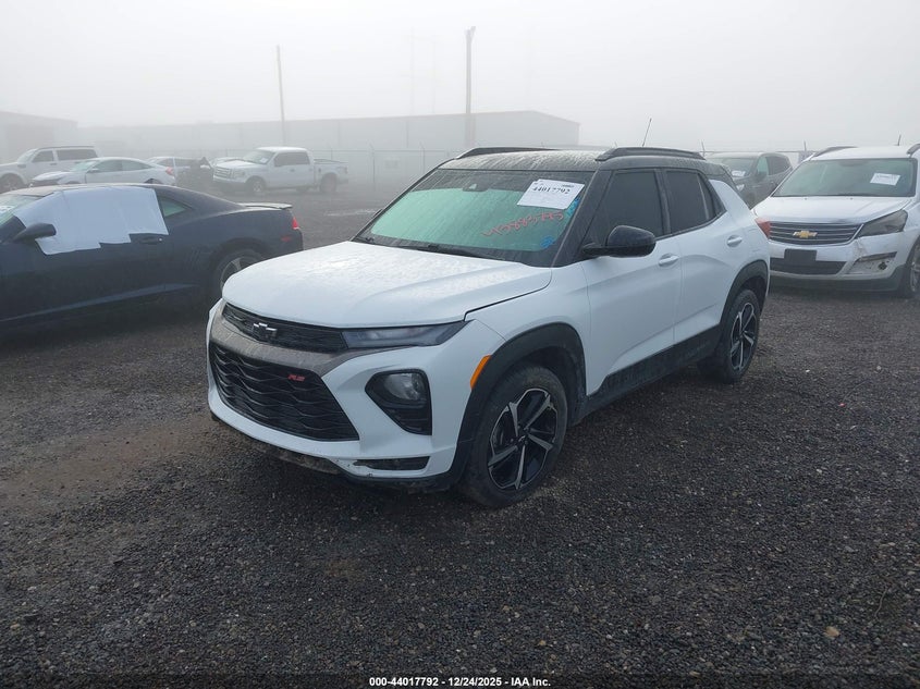 2022 Chevrolet Trailblazer VIN KL79MTSL2NB069365 IAAI salvage auction — RIGHT SIDE, Salvage Title, sold $4,300 on 2026-07-29 (photo 2)