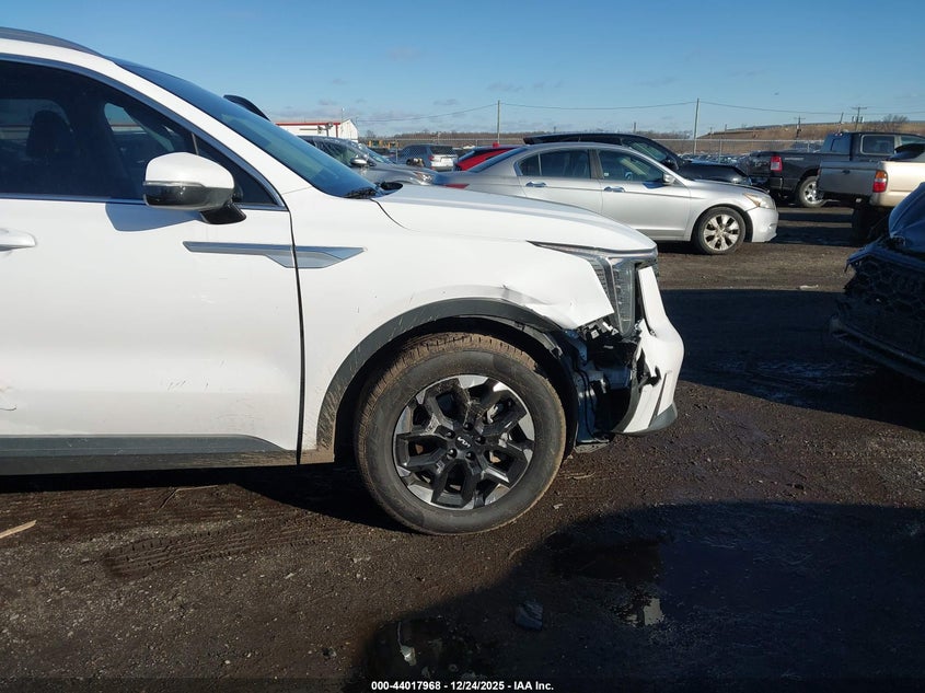 2024 Kia Sorento VIN 5XYRL4JC5RG277104 IAAI salvage auction — FRONT END, Salvage (New Jersey), sold $10,200 on 2026-07-09 (photo 6)
