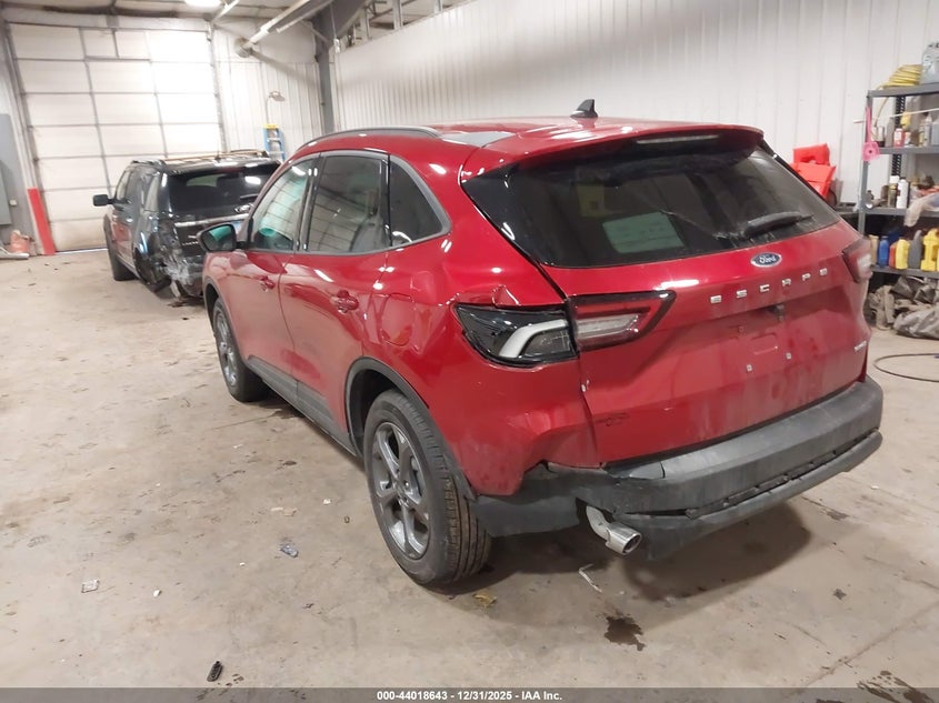 2025 Ford Escape VIN 1FMCU9NA7SUA69525 IAAI salvage auction — REAR END, Regular (South Dakota), sold $7,000 on 2026-07-31 (photo 3)