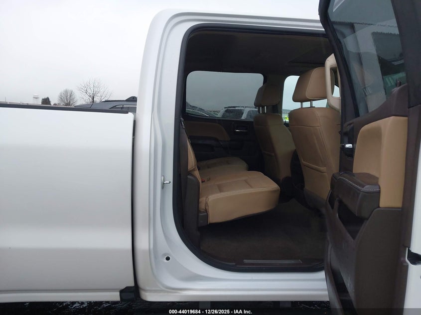 2018 Gmc Sierra 3500 hd VIN 1GT42YEYXJF219829 IAAI salvage auction — LEFT FRONT, Other, sold $21,725 on 2026-08-11 (photo 6)